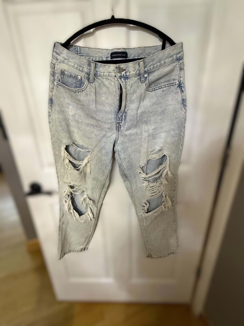 Aeropostale High Rise Stretch Distressed Mom Jeans